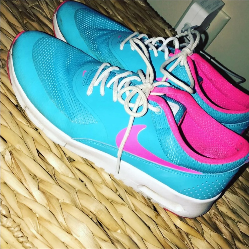 Nike Air Max Theas